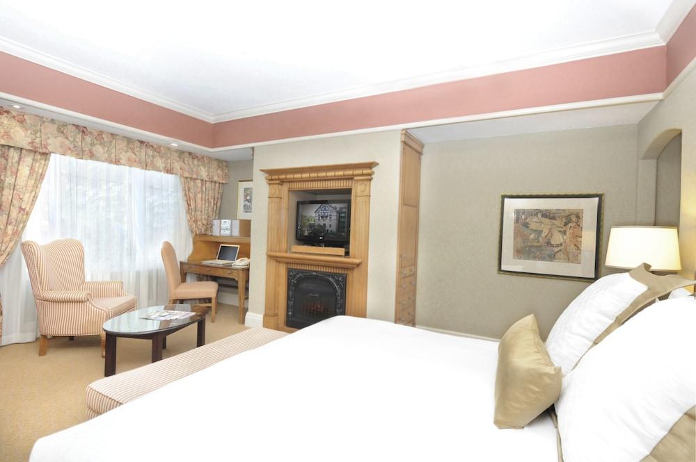 Old Mill Toronto Room Type - Luxury Room, 1 King Bed