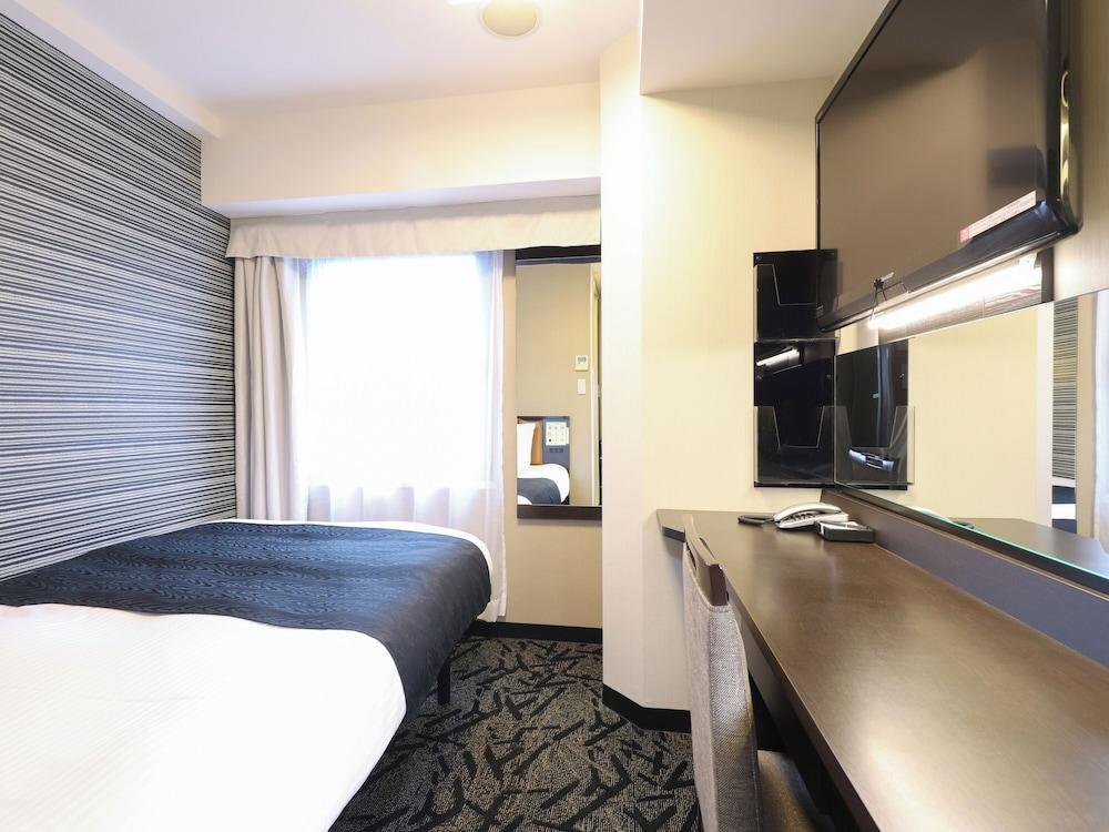 APA Hotel Akihabara Ekimae - Tap to explore photos
