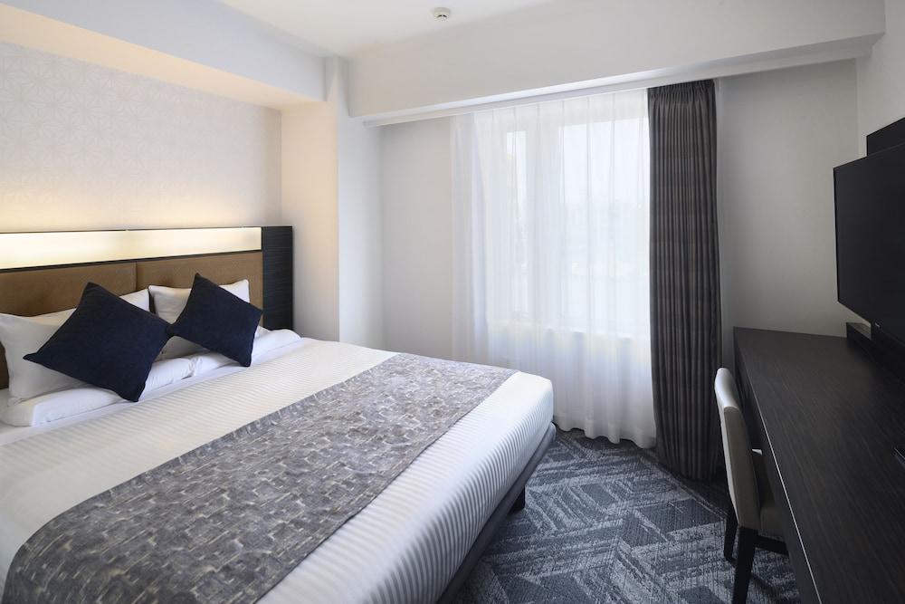 Hotel MyStays Hamamatsucho - Tap to explore photos