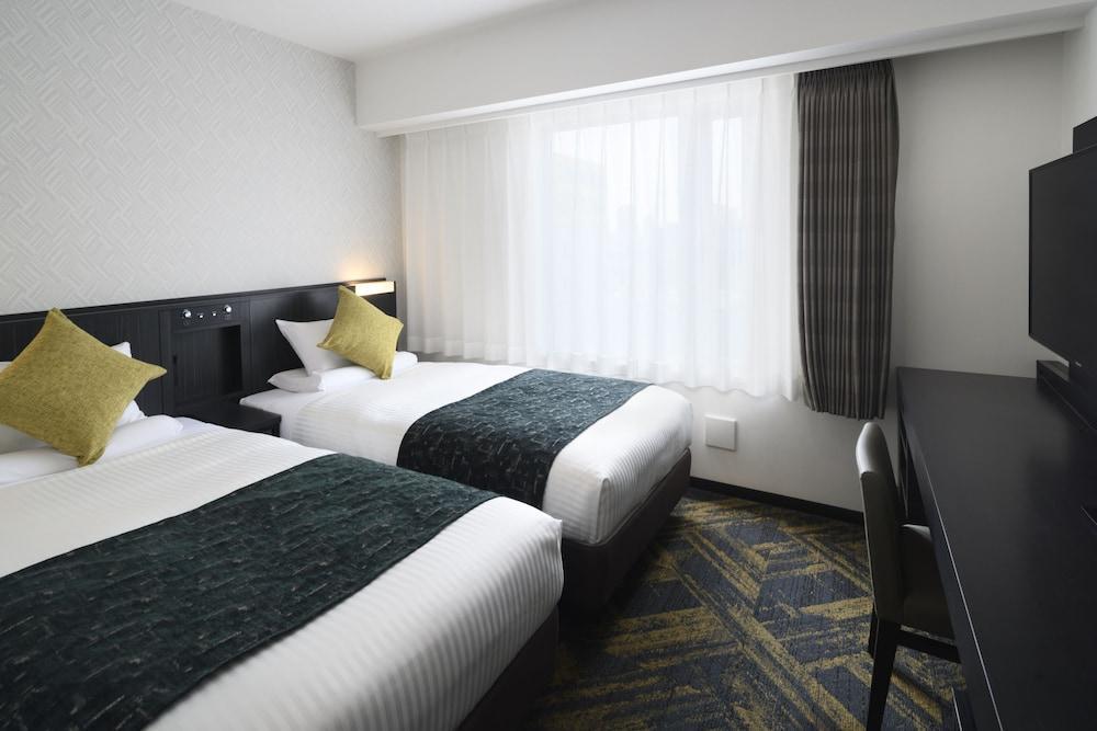 Hotel MyStays Hamamatsucho Room Type - Standard Twin Room, Non Smoking (No cleaning Service 2 Adults) Hotel MyStays Hamamatsucho Room Type - Standard Twin Room, Non Smoking (No cleaning Service 2 Adults)