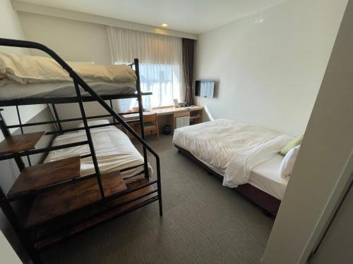 Hotel Crown Hills Ueno Premier - Tap to explore photos