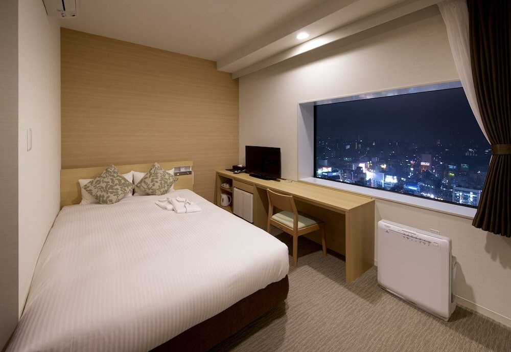 Hotel Crown Hills Ueno Premier Room Type - Tokyo City view Double Room, Non Smoking (Housekeeping Every 3 Days) Hotel Crown Hills Ueno Premier Room Type - Tokyo City view Double Room, Non Smoking (Housekeeping Every 3 Days)