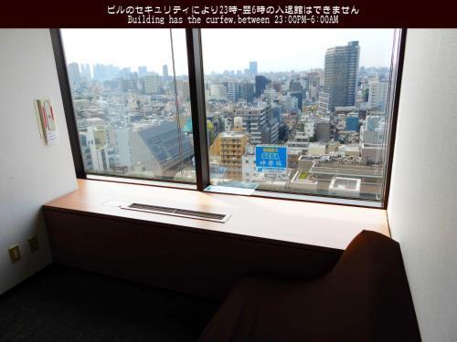 Tokyo Central Youth Hostel - Tap to explore photos