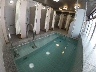 Tokyo Central Youth Hostel - Tap to explore photos