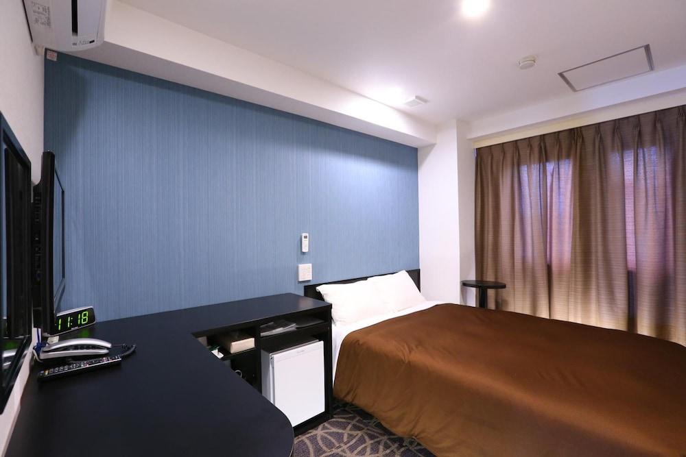 Urbain Tokyo Haneda Kamata Room Type - Premium Double Room, 1 Double Bed, Non Smoking (Room Size 15m² / Bed Size 140cm)