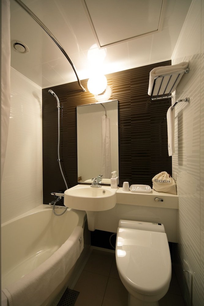 JR WEST GROUP VIA INN HIGASHIGINZA - Tap to explore photos