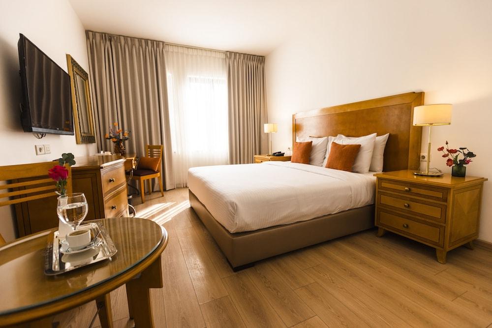 Liwan Hotel Room Type - Basic Double Room