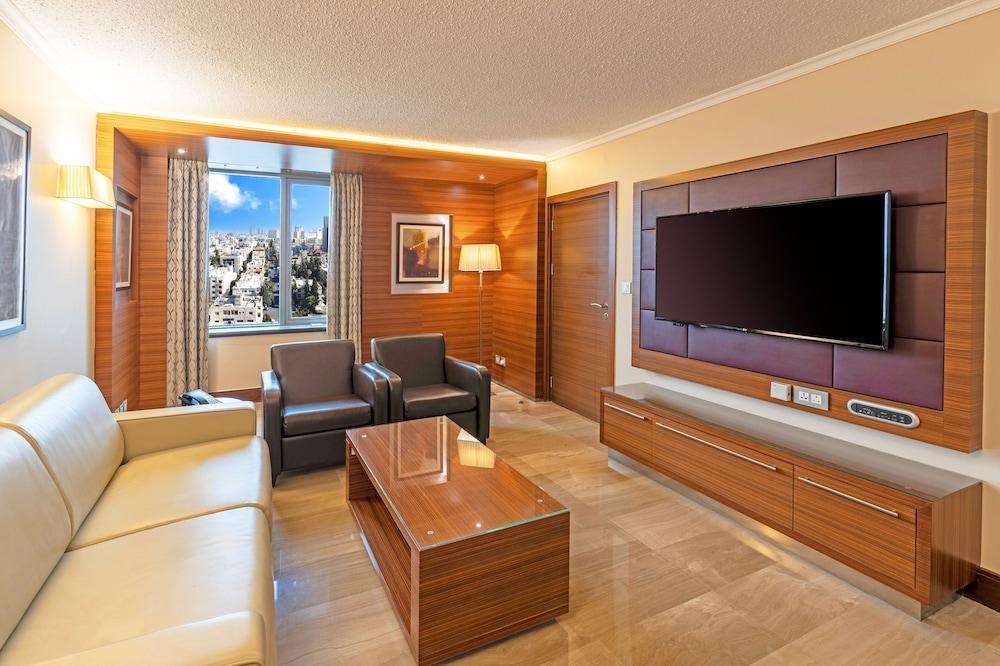 Crowne Plaza AMMAN Room Type - Junior Room, 1 King Bed, Smoking (Top Floor) Crowne Plaza AMMAN Room Type - Junior Room, 1 King Bed, Smoking (Top Floor)