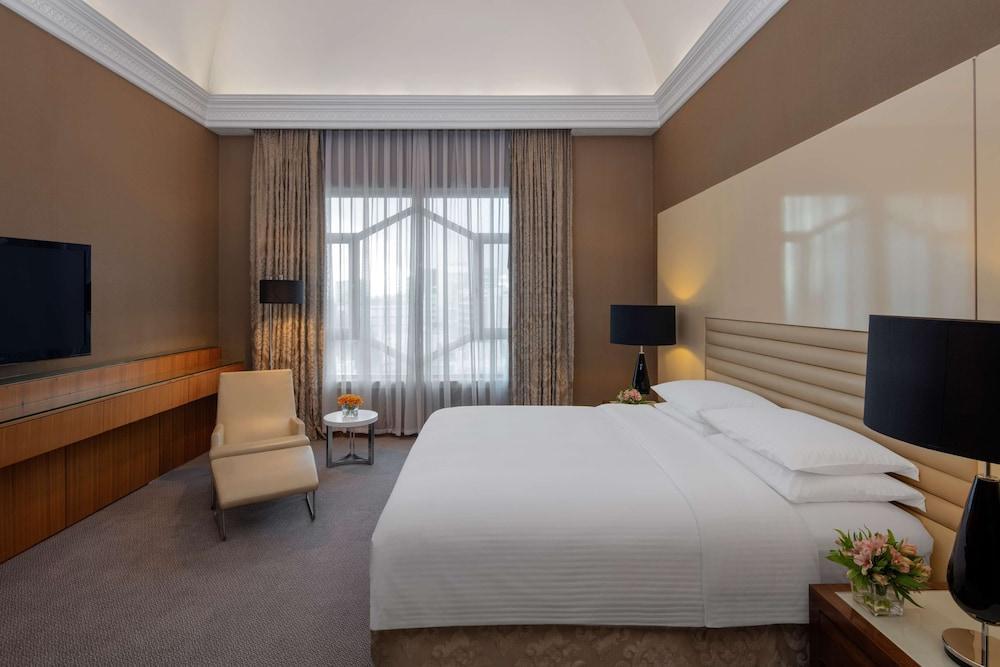 Grand Hyatt Amman Room Type - Grand, Executive Suite