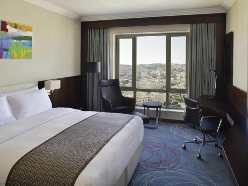 Movenpick Hotel Amman Room Type - Executive King Room