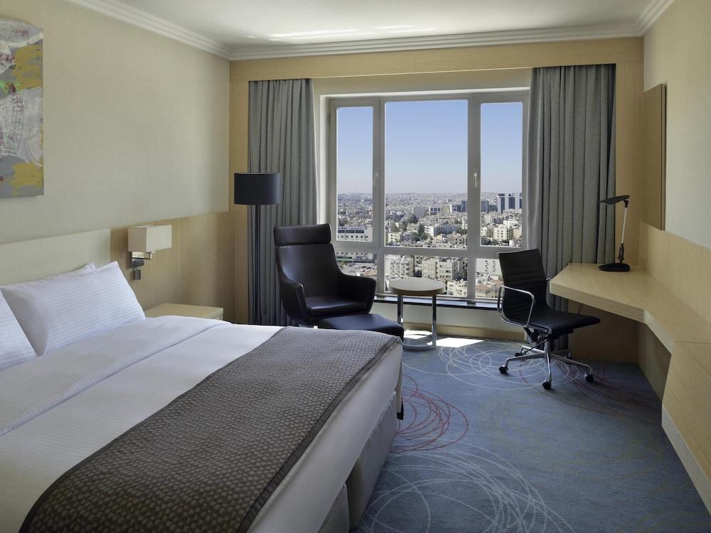 Movenpick Hotel Amman Room Type - Executive Suite
