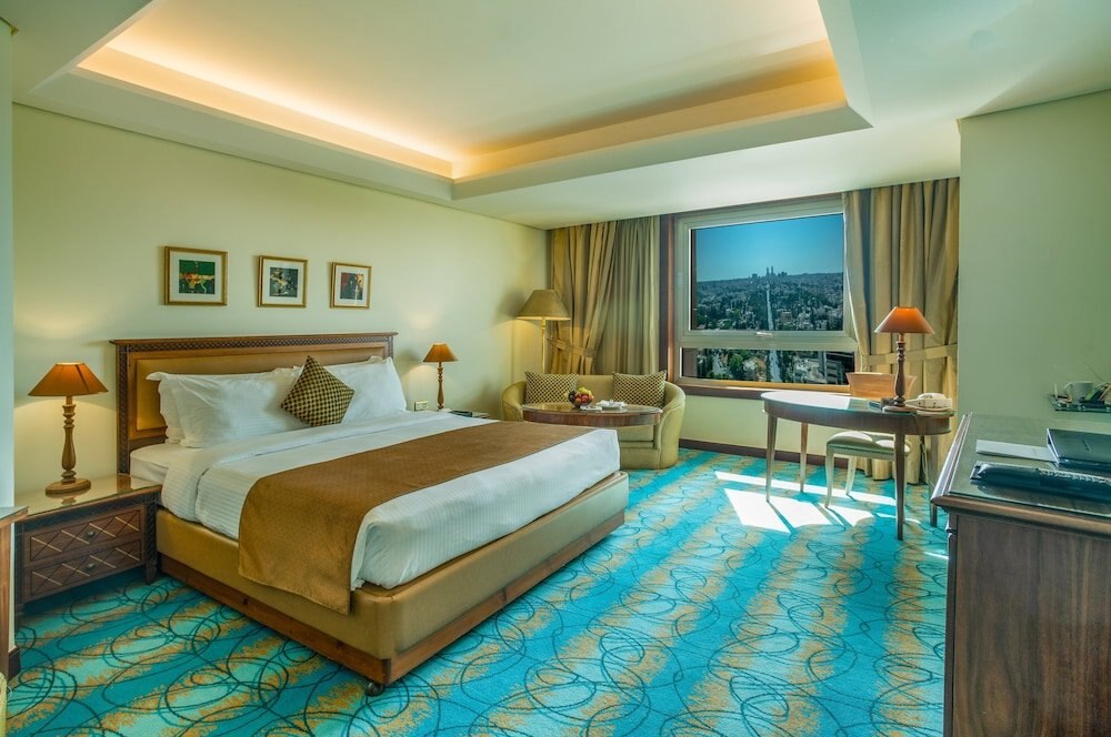 Le Royal Hotel Amman Room Type - Deluxe Room, 1 King Bed