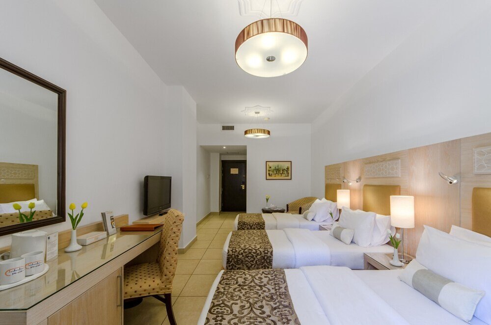 Toledo Hotel Room Type - Triple Room