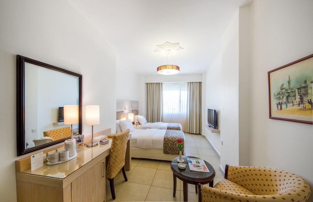 Toledo Hotel Room Type - Standard Twin Room