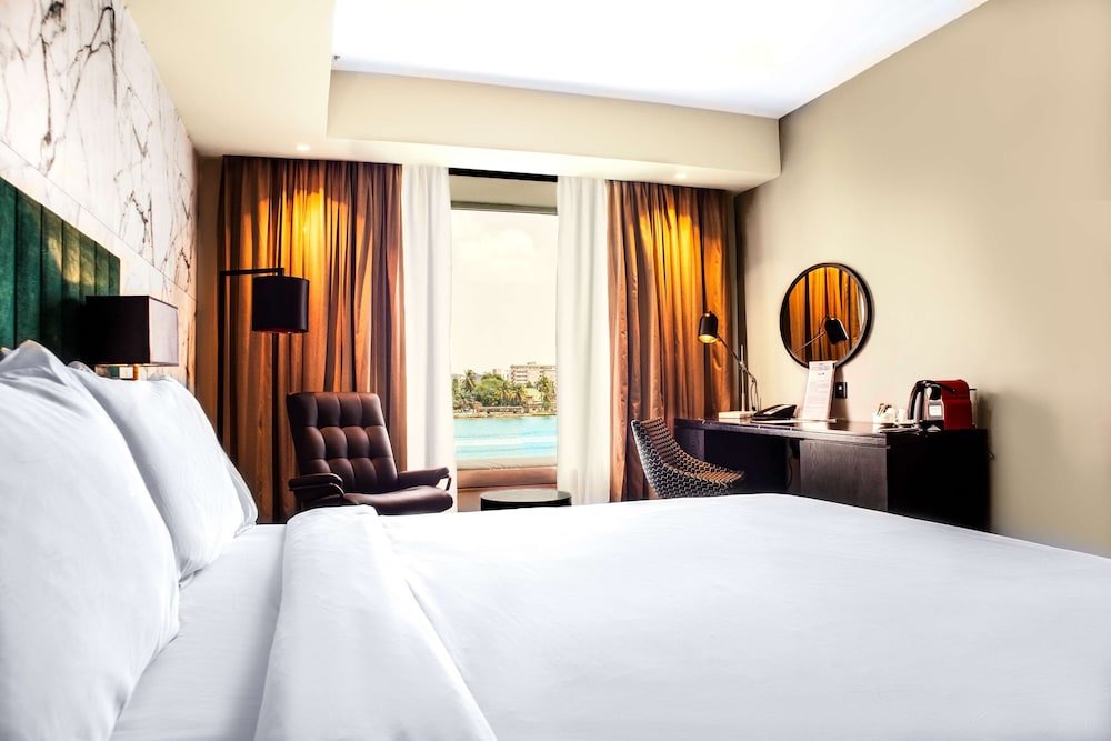 Radisson Blu Anchorage Hotel, Lagos, V.I. Room Type - Superior Room
