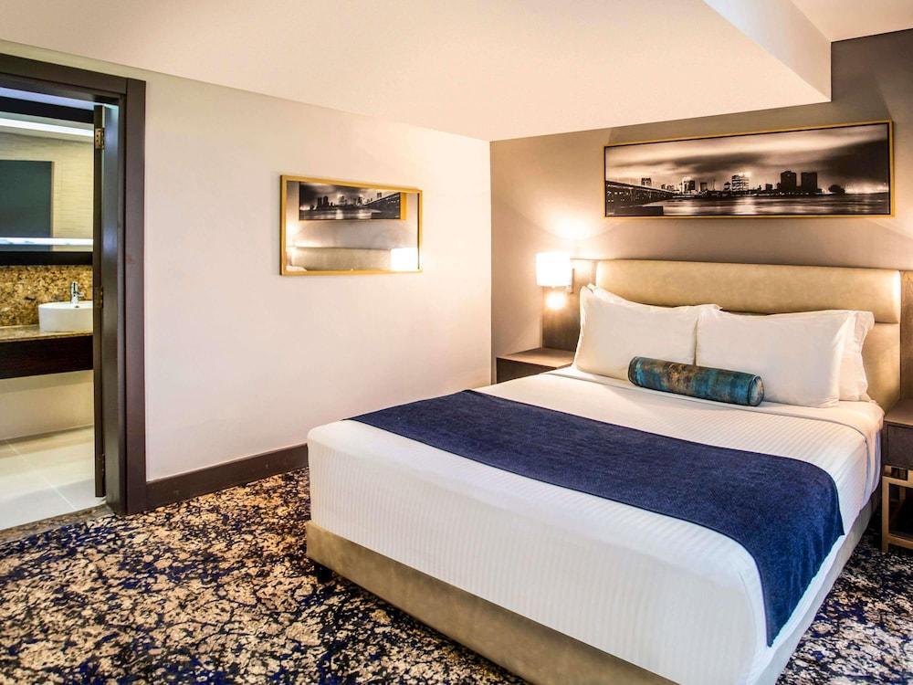 Mövenpick Hotel Ikoyi Lagos Room Type - Executive Suite, 1 King Bed