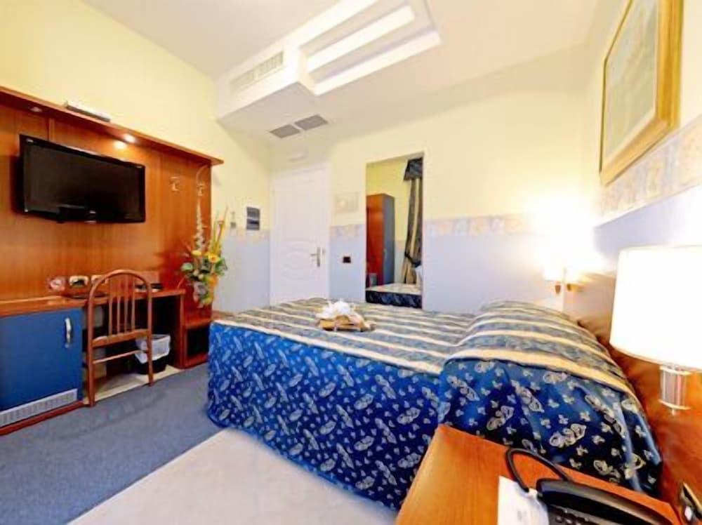 Borgo del Mare Room Type - Standard Double or Twin Room Borgo del Mare Room Type - Standard Double or Twin Room