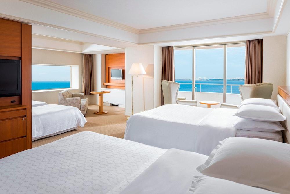 Sheraton Grande Tokyo Bay Hotel Room Type - Premium Room, 1 Double Bed, Balcony