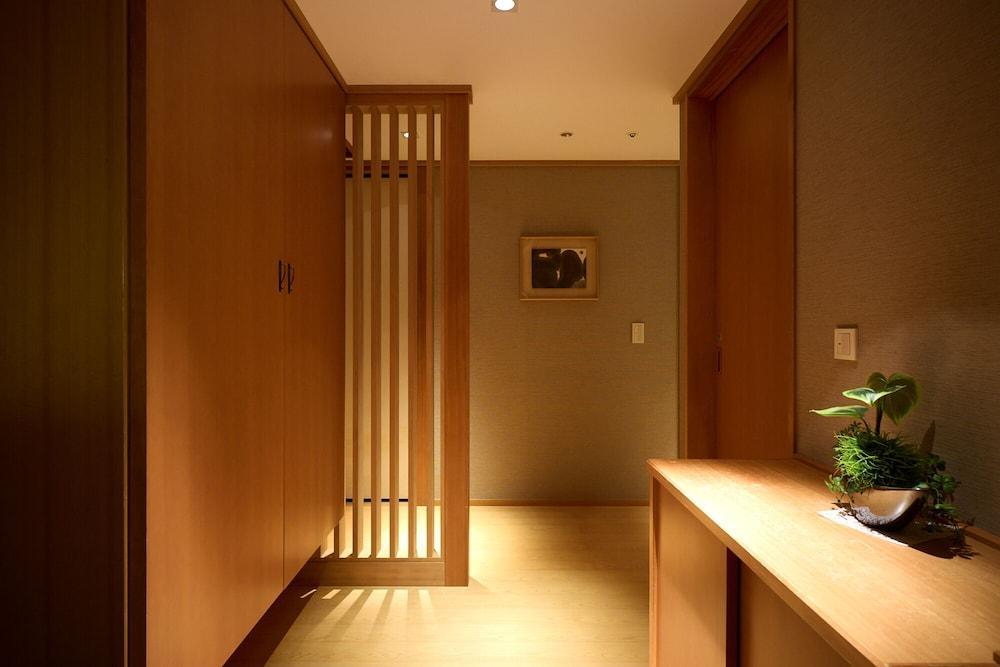Maihama View Hotel by HULIC Room Type - Executive Floor, Non Smoking, Japanese Style Room, Semi-Buffet Breakfast & Lounge Access