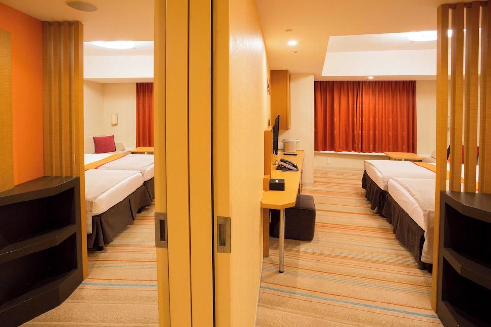 Maihama View Hotel by HULIC Room Type - Connecting Room, Non Smoking (4 Pax)