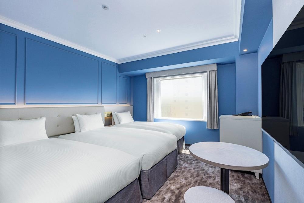 Oriental Hotel Tokyo Bay Room Type - Marin Comfort Twin, Non Smoking with 1 Breakfast per Stay Oriental Hotel Tokyo Bay Room Type - Marin Comfort Twin, Non Smoking with 1 Breakfast per Stay