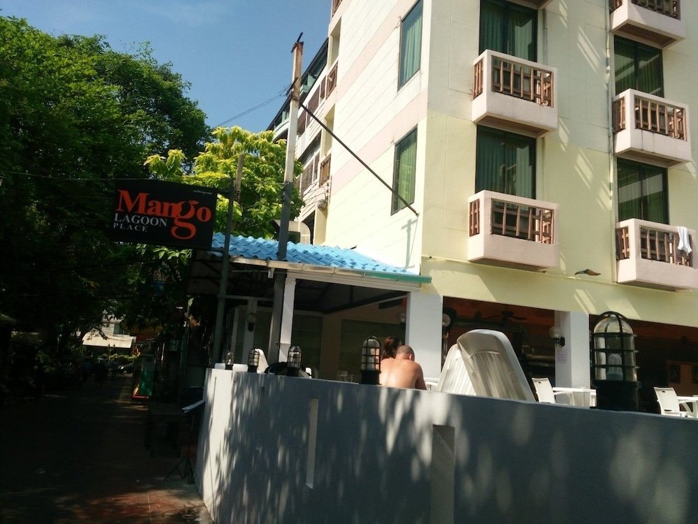 Mango Lagoon Place Bangkok - Tap to explore photos