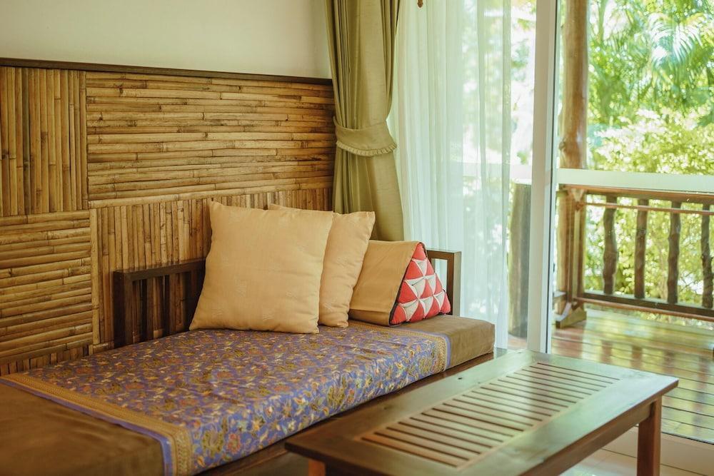 Ban Sainai Resort Krabi - Tap to explore photos
