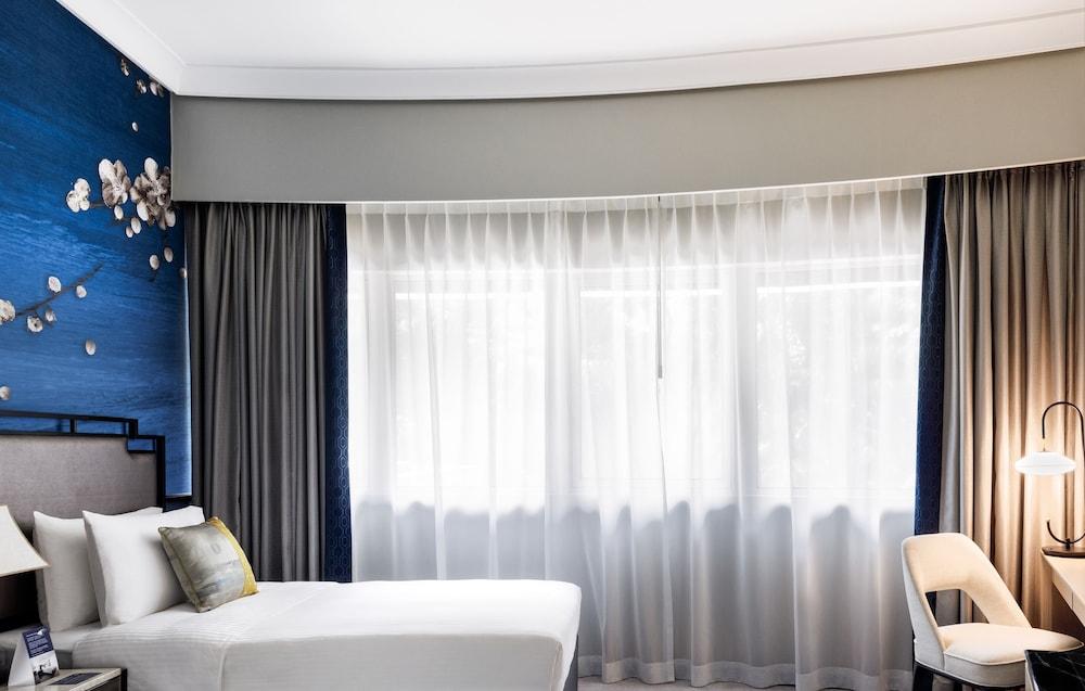 Copthorne King's Hotel Singapore Room Type - Signature Double Room