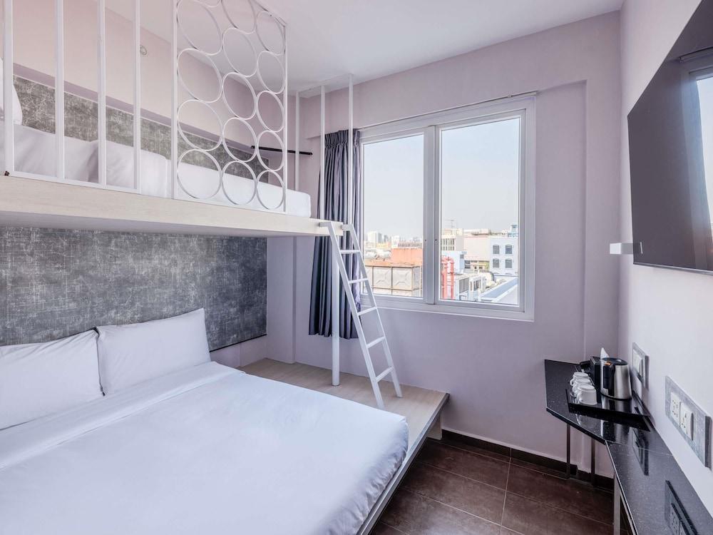 ibis budget Singapore Vanda Room Type - Superior Room with 1 double bed
