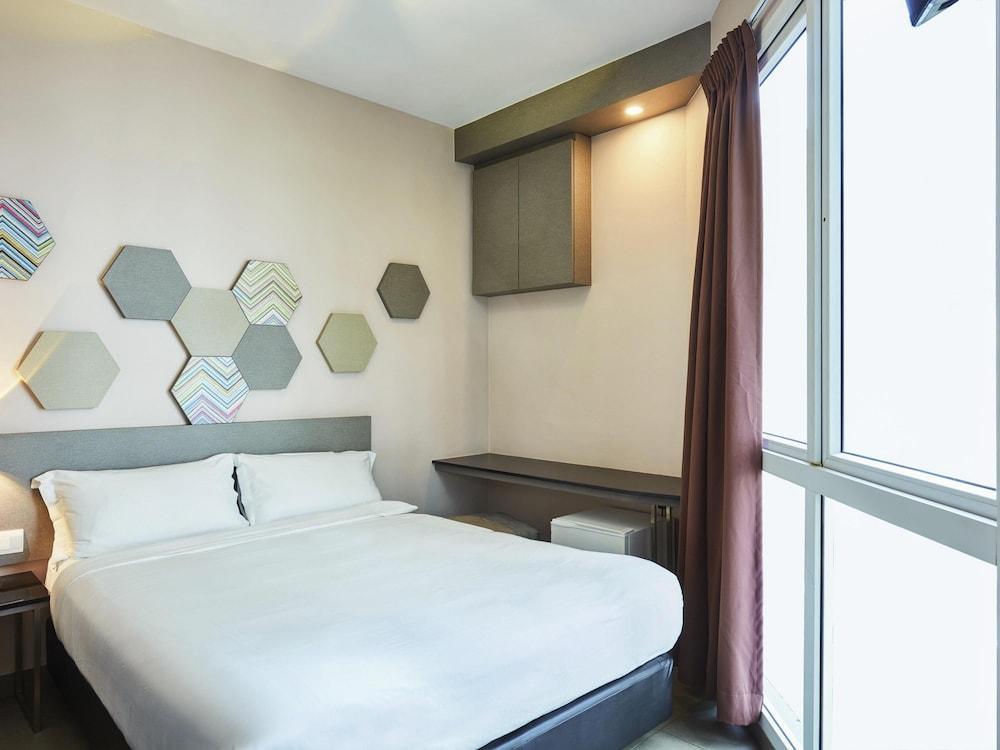 ibis budget Singapore Imperial Room Type - Superior Room with 1 Double Bed
