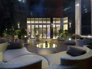 iclub Sheung Wan Hotel - Tap to explore photos