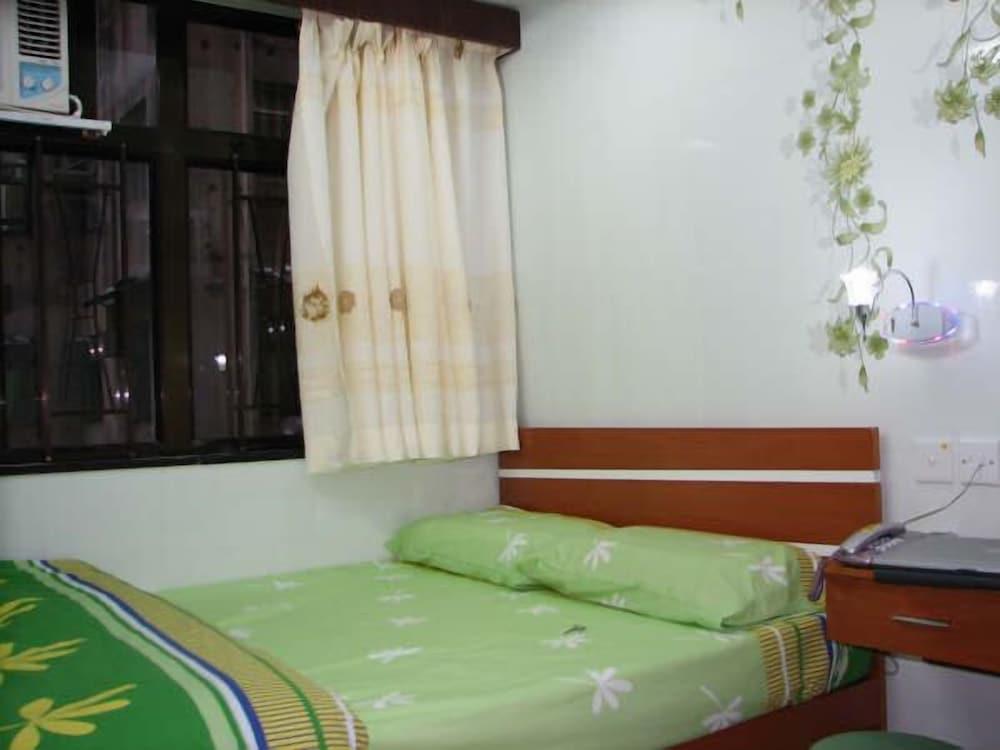 Super 7 Hostel Room Type - Standard Double Room