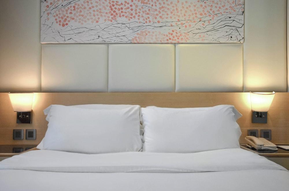Eco Tree Hotel Sheung Wan Room Type - Deluxe Sea Room