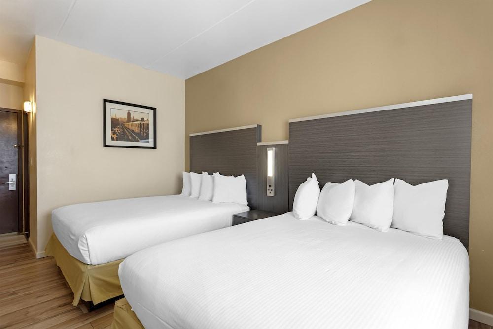 Best Western Jamaica Inn Room Type - Standard Room, 2 Queen Beds, Non Smoking, Refrigerator & Microwave Best Western Jamaica Inn Room Type - Standard Room, 2 Queen Beds, Non Smoking, Refrigerator & Microwave