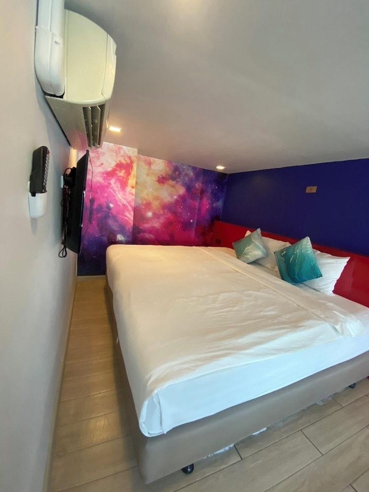 The Xtreme Suites Room Type - Standard Duplex