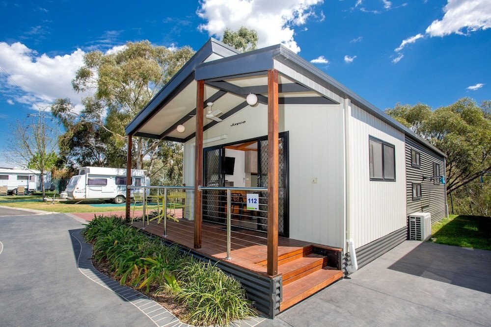 BIG4 Melbourne Holiday Park - Tap to explore photos