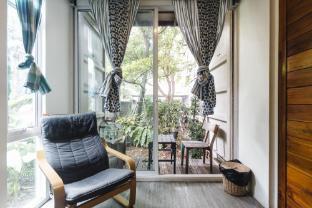 The Yard Hostel Room Type - Private Double Room with Shared Bathroom