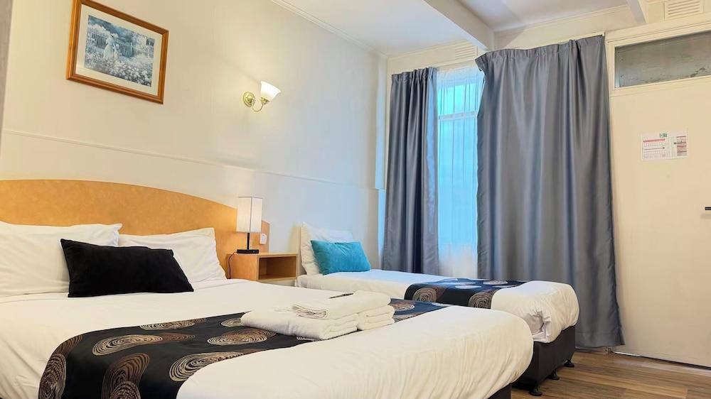 Parkville Motel Room Type - Standard Twin Room, Non Smoking