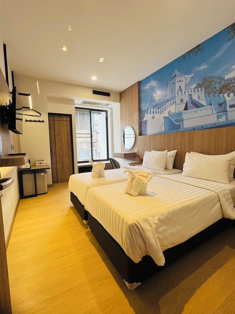 New Siam II Room Type - Deluxe Double or Twin Room New Siam II Room Type - Deluxe Double or Twin Room