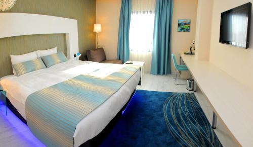 Tempo Hotel 4. Levent Istanbul Room Type - Economy Double or Twin Room