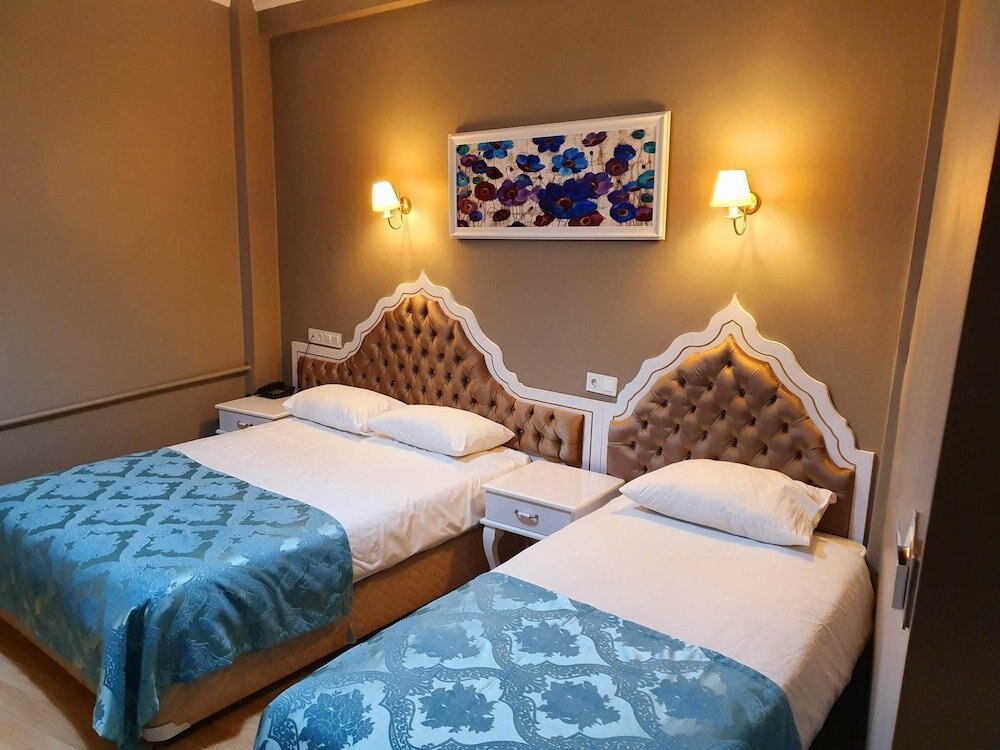 Sehir Hotel Old City Room Type - Standard Quadruple Room, City View Sehir Hotel Old City Room Type - Standard Quadruple Room, City View