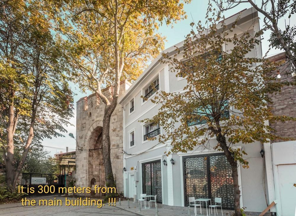 Sehir Hotel Old City Room Type - Studio Room - Annex Sehir Hotel Old City Room Type - Studio Room - Annex