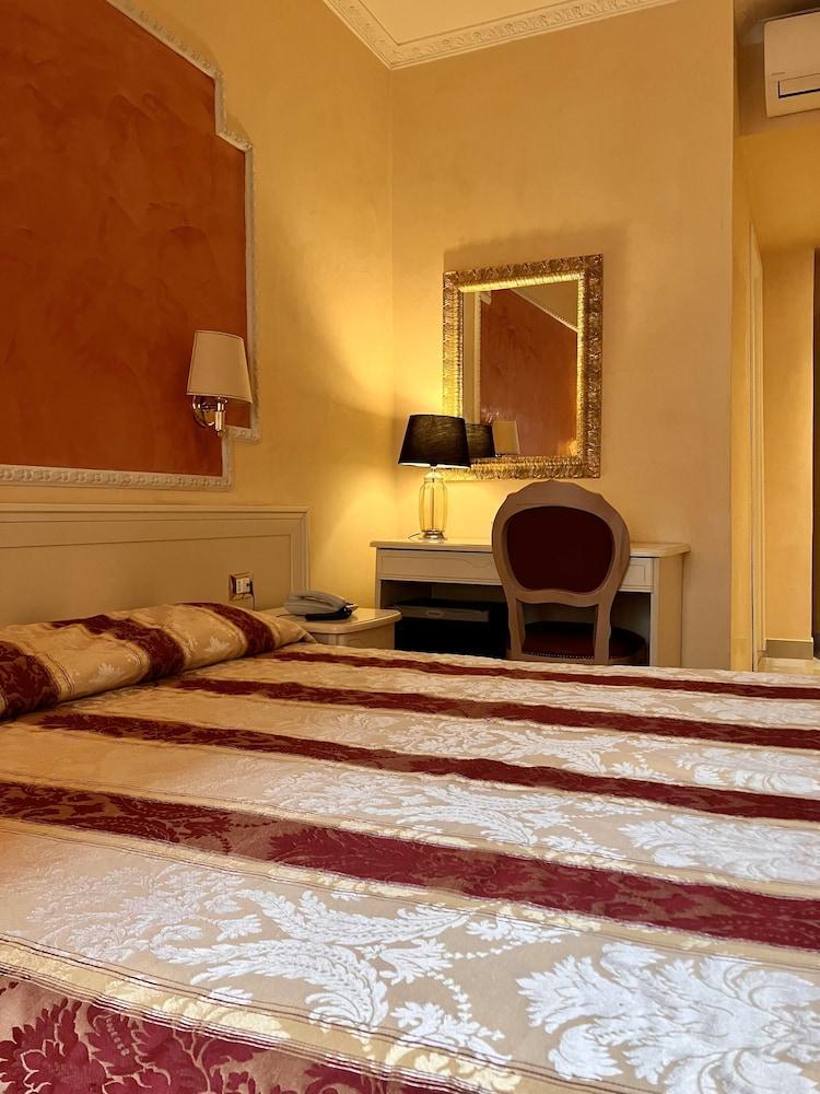 Hotel Erdarelli - Tap to explore photos