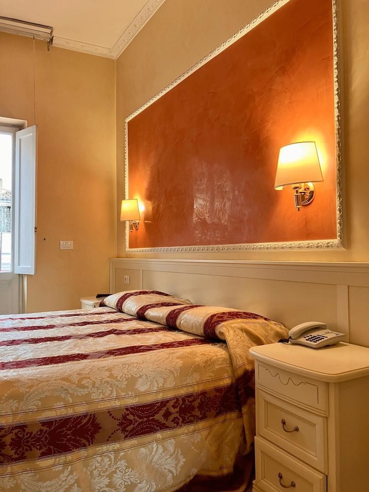Hotel Erdarelli Room Type - Superior Double Room Hotel Erdarelli Room Type - Superior Double Room