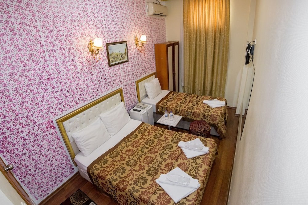 Meddusa Hotel Room Type - Triple Room