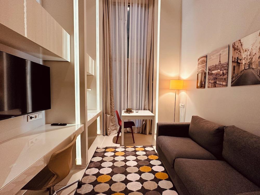 Ortaköy Aparts Room Type - Standard Double Room, 1 King Bed Ortaköy Aparts Room Type - Standard Double Room, 1 King Bed