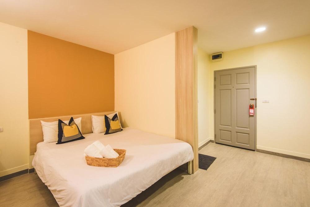 New Suanmali Hotel Room Type - Deluxe Room, 1 Double Bed