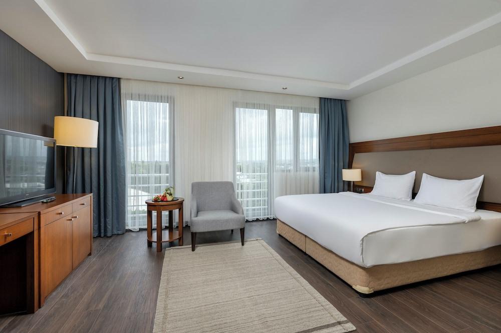 Miracle Istanbul Asia Airport Hotel & Spa Room Type - Superior Room