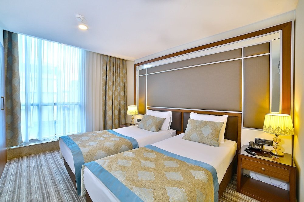 Hotel Monaco Room Type - Double or Twin Room