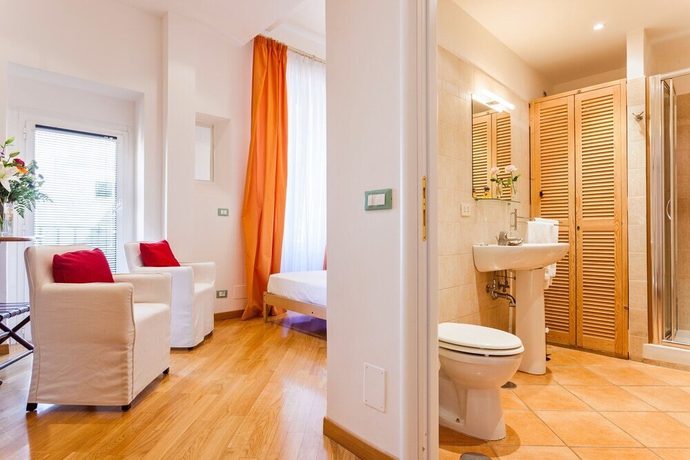 Gli Artisti Apartments Rome - Tap to explore photos